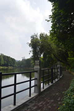 麓湖公园