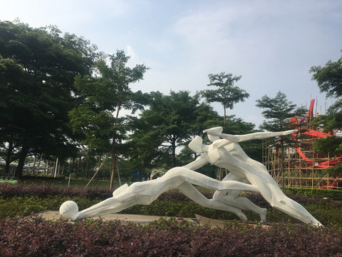 广州运动员雕像