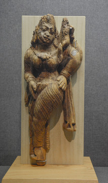 阿富汗木雕女神像