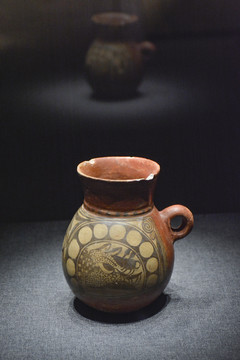 阿富汗野猪头联珠纹彩绘陶罐
