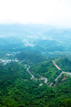 信宜石根山