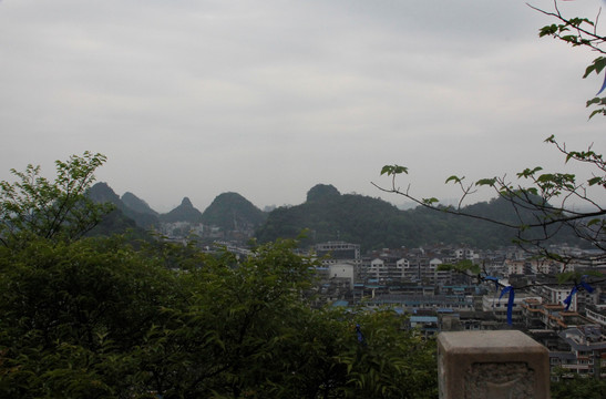 桂林芦笛岩外景