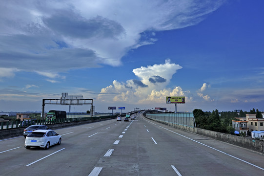 高速公路