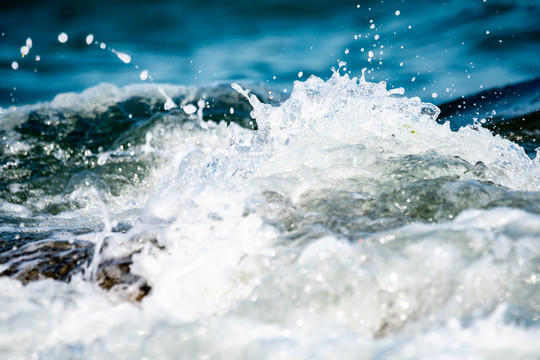 浪花