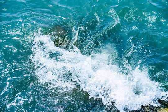 浪花