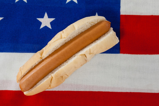 美国国旗上的热狗