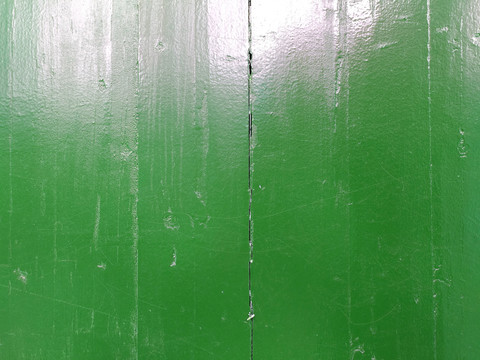 绿色门板
