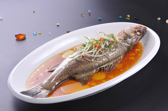 广式海鲈鱼