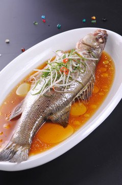 广式海鲈鱼