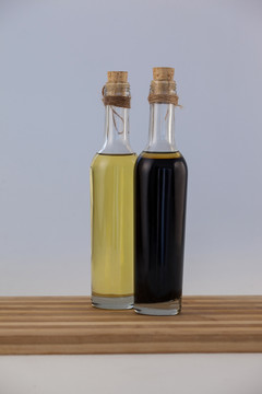瓶装橄榄油的特写镜头