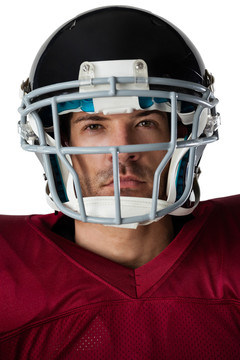 戴头盔的美国足球运动员的肖像