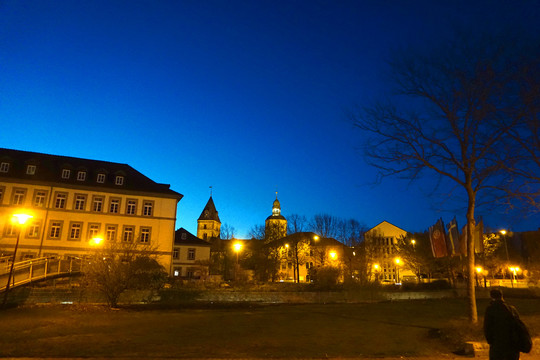德国哈默尔城市及恩福音教会夜景