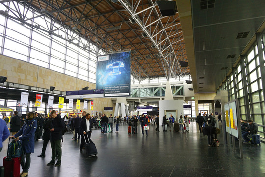 德国汉诺威国际展览中心的轻轨站