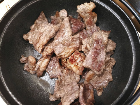 砂锅牛肉