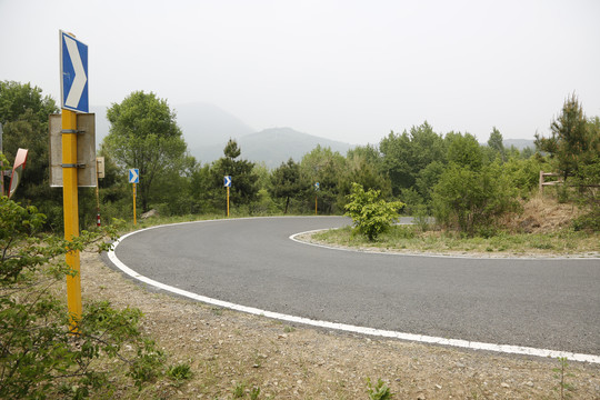 盘山路