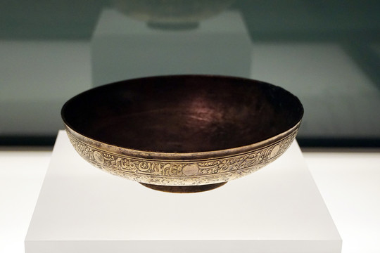 塔吉克斯坦铜碗