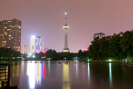 江苏常州武进电视塔夜景