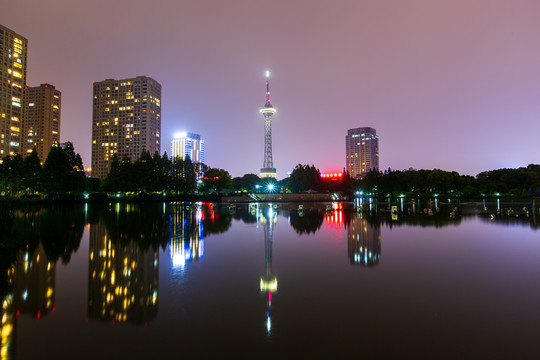 江苏常州武进电视塔夜景