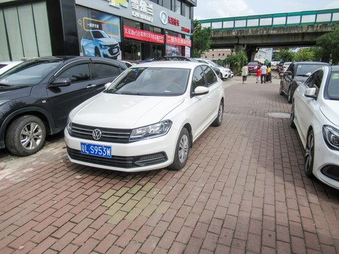 汽车