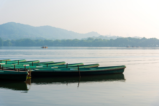 杭州西湖小船