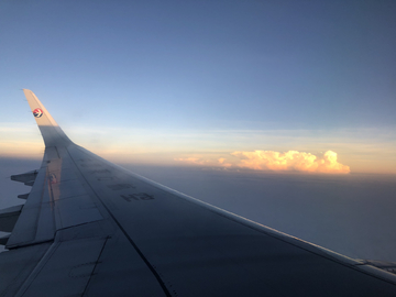 飞机上看彩云