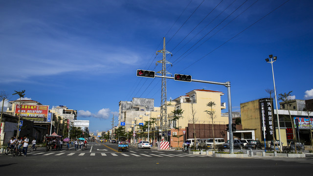 蓝天下建筑