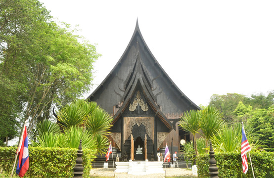泰国黑庙建筑风光