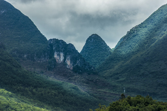 南丹山风光