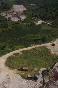 南丹山风光