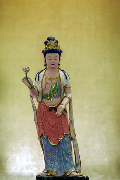 菩萨塑像