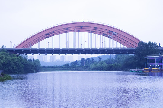 湖面大桥