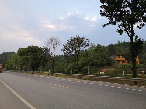 国道景色
