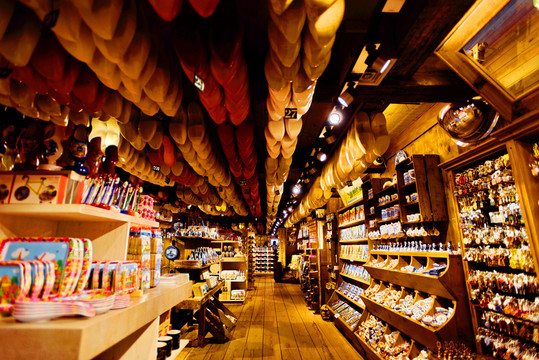 荷兰木鞋店
