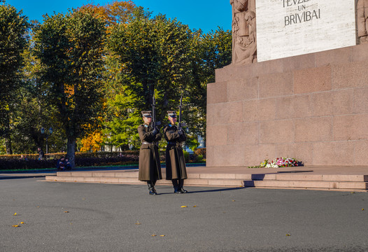 拉脱维亚自由女神纪念碑