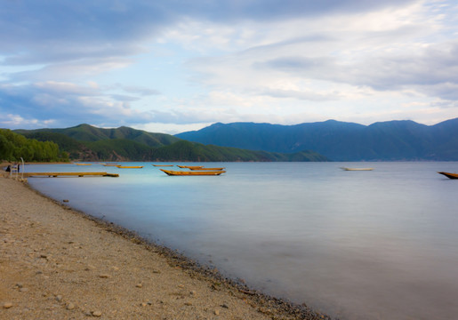 泸沽湖的傍晚