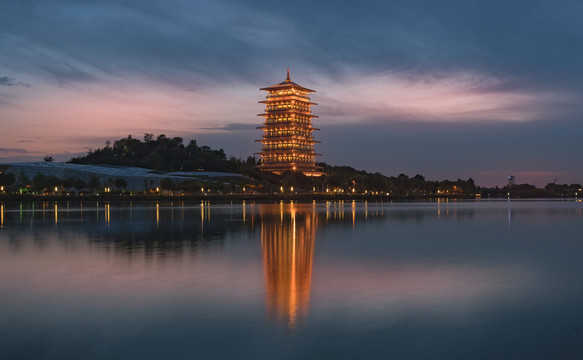 长安塔夜景