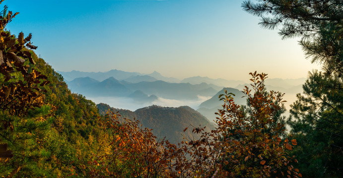 天水小陇山森林公园金龙山风景区