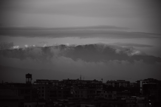 远山