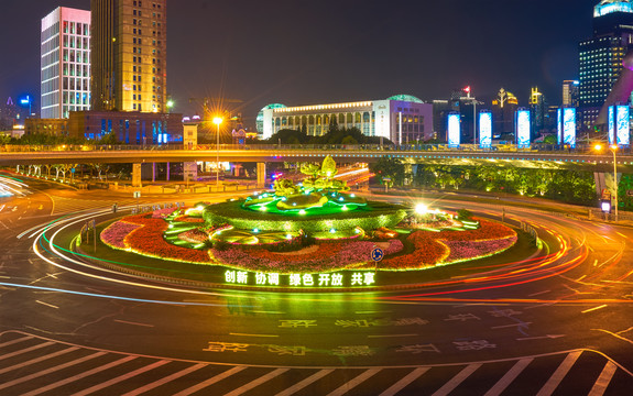 陆家嘴环岛夜景