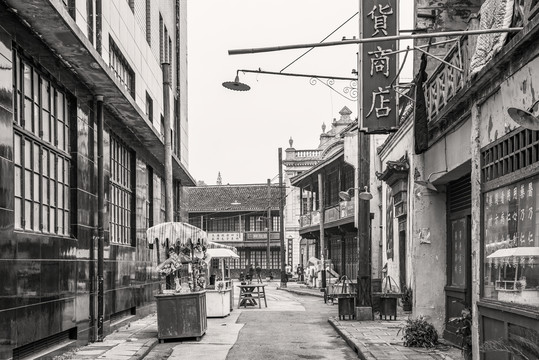 老上海弄堂黑白照片
