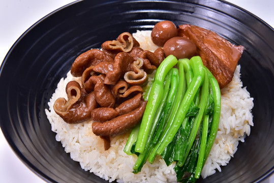 肥肠饭