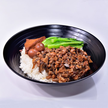 传统卤肉饭