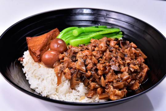 台湾卤肉饭