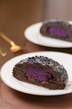 紫薯紫米面包