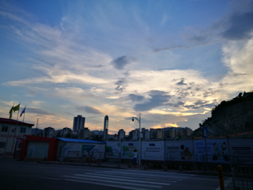 蓝天白云