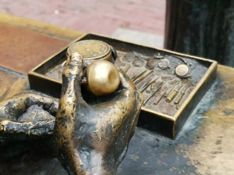 雕塑手