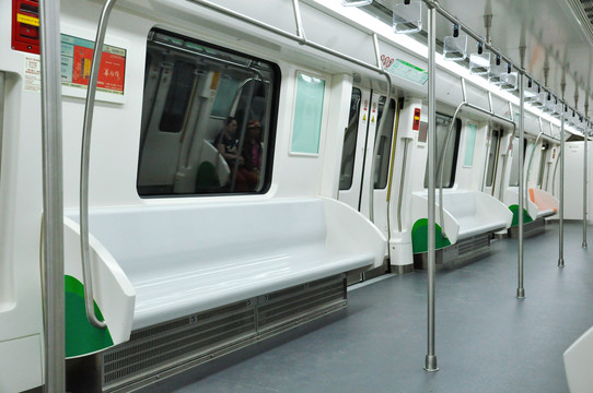 郑州地铁五号线车厢