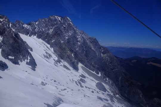 玉龙雪山