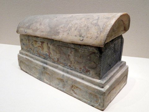 北宋彩绘石棺