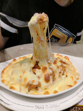芝士肉酱焗意粉